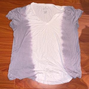 AMERICAN EAGLE TSHIRT